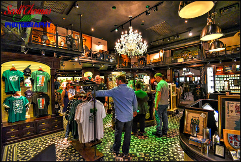 Raglan Road™ Irish Pub and Restaurant