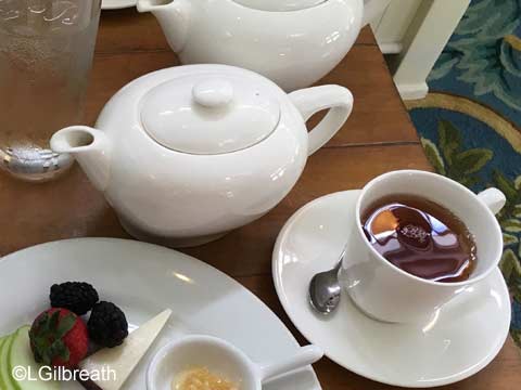 Beach Club Crescent Solarium Tea