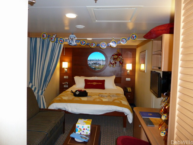 Standard And Deluxe Inside Stateroom Cat 11 Disney Dream