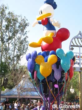 Donald Balloon float