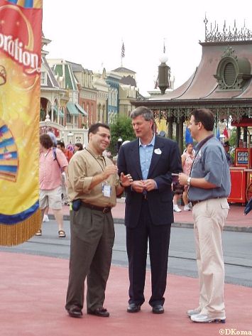 Al Weiss Before the Ceremony