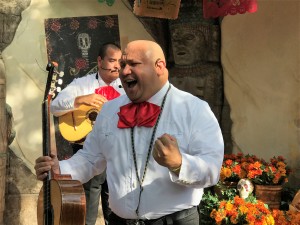 El Mariachi Coco de Santa Cecilia Epcot's Festival of the Holidays