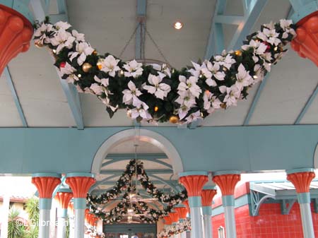 Coronado Springs Holiday Decorations