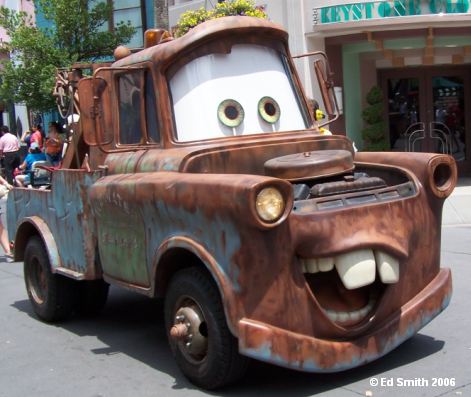 File:Lightning McQueen in the Stars and Motor Cars Parade at