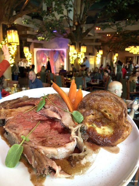 Review: New Storybook Dining Character Meal at Artist Point - AllEars.Net