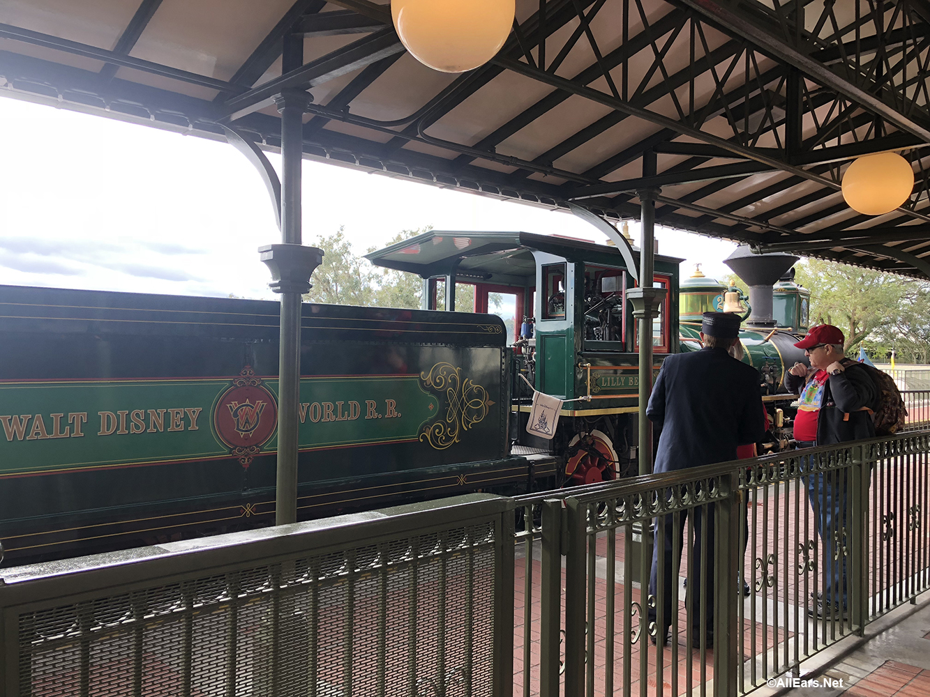 disney world park train tour