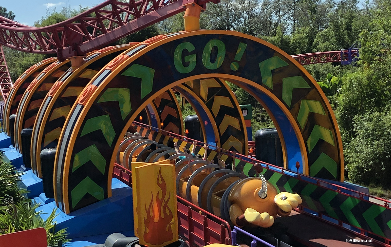 Slinky Dog Dash - Disney's Roller Coaster Ride - Disney's Hollywood Studios  