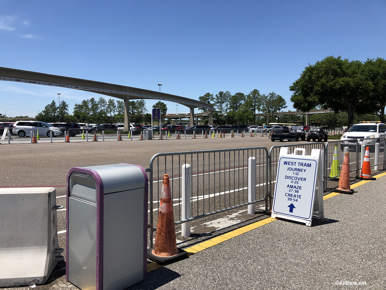 2024 Universal Orlando Parking Costs - On-site Lots, Valet & Drop-off  Parking