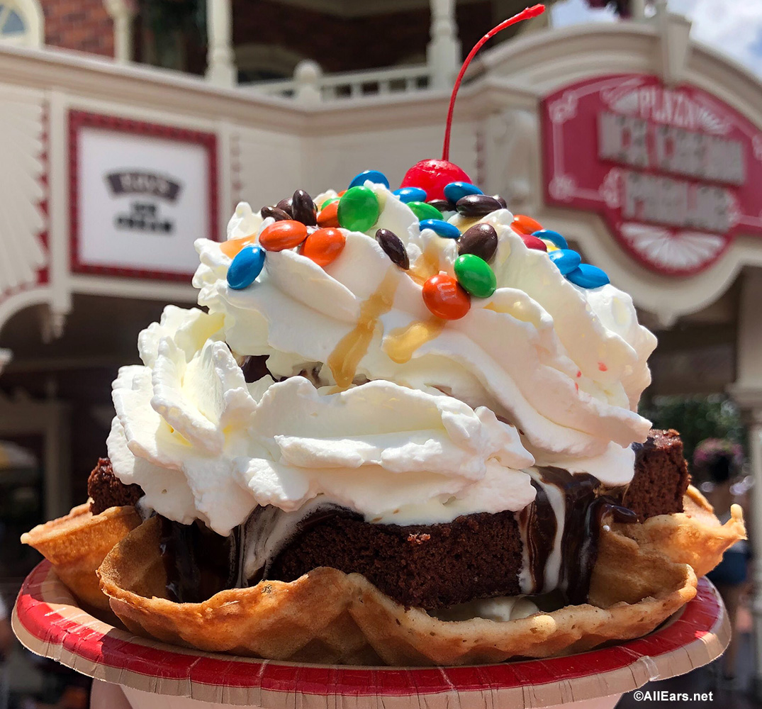 Main Street Plaza Ice Cream Parlor