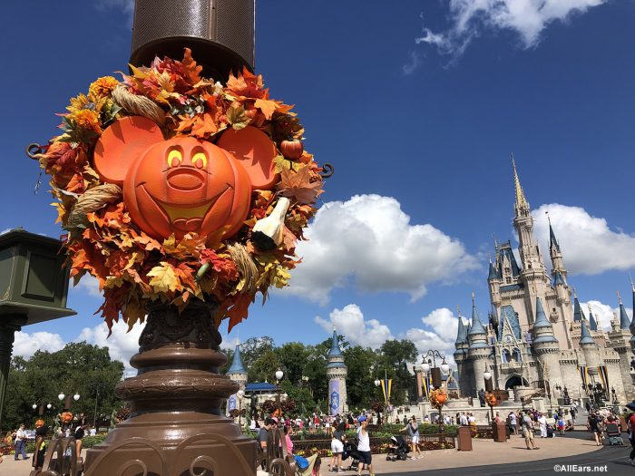 when does disneyland decorate for halloween 2020 Disney World Will Be Bringing Its Fall Decorations Back For Halloween Time This Year Allears Net when does disneyland decorate for halloween 2020