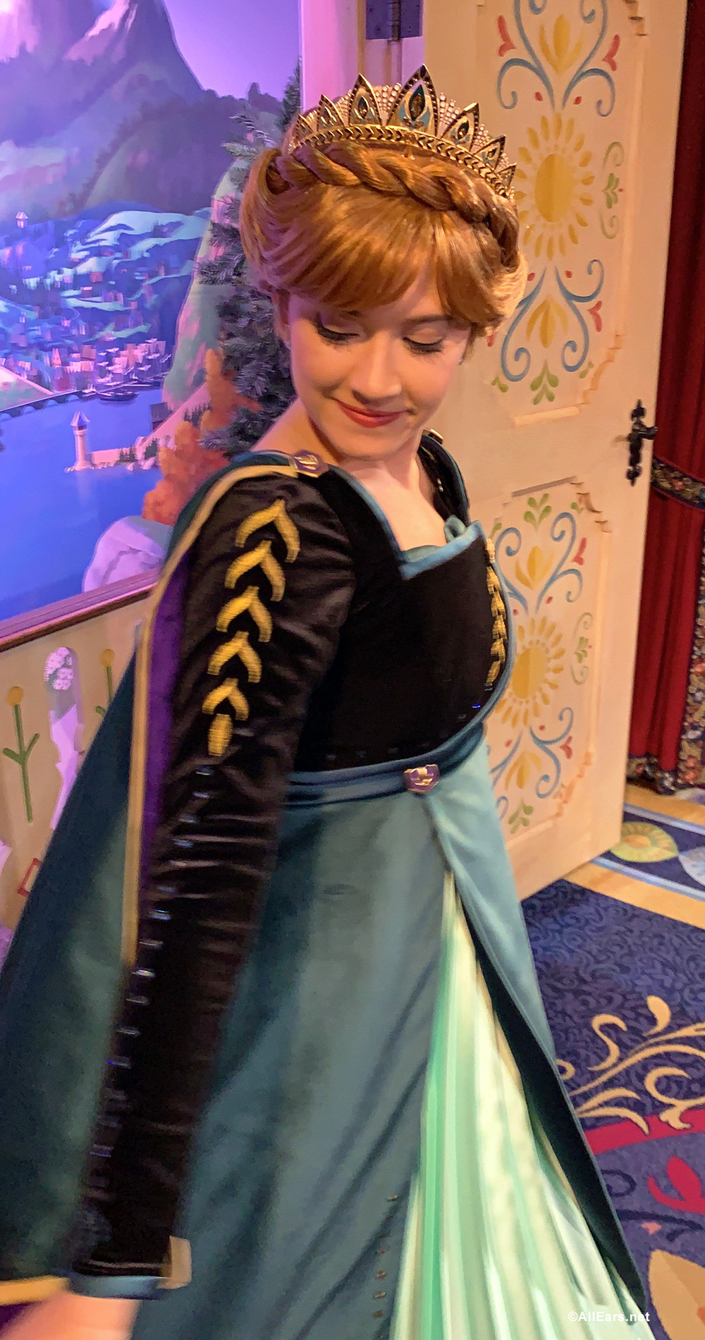 First Look New Costumes For Anna And Elsa At Epcot And