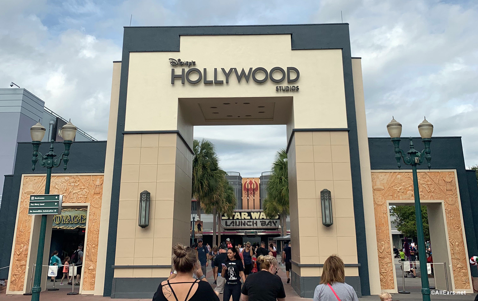 Hollywood Studios New Logo New Sign New Arch 1 