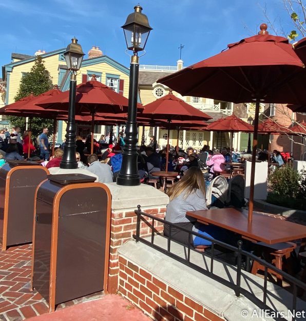 Check out this NEW Seating Area at Magic Kingdom's Liberty Square
