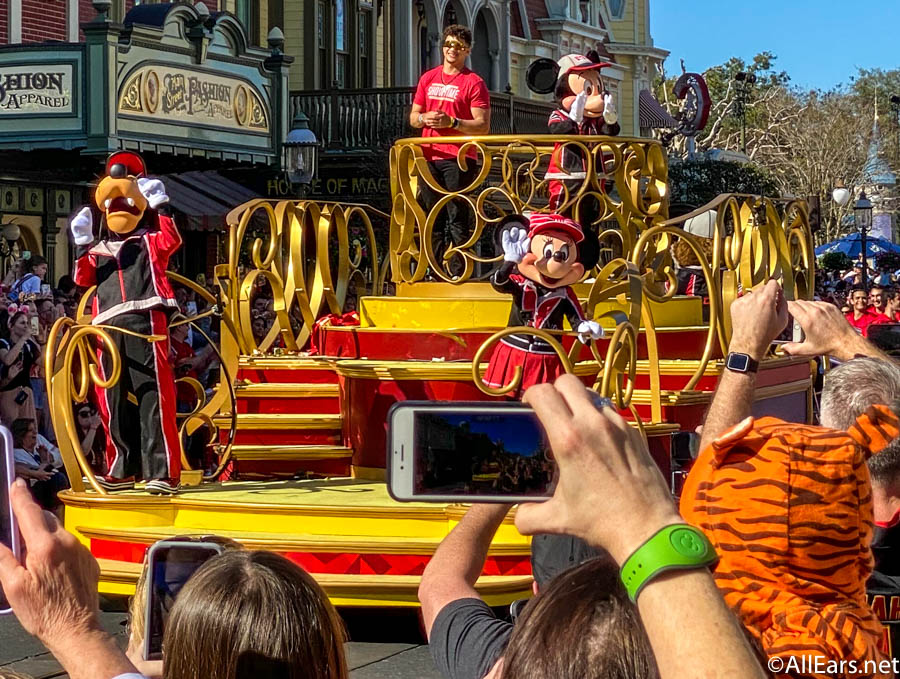 No Super Bowl parade at Walt Disney World this year