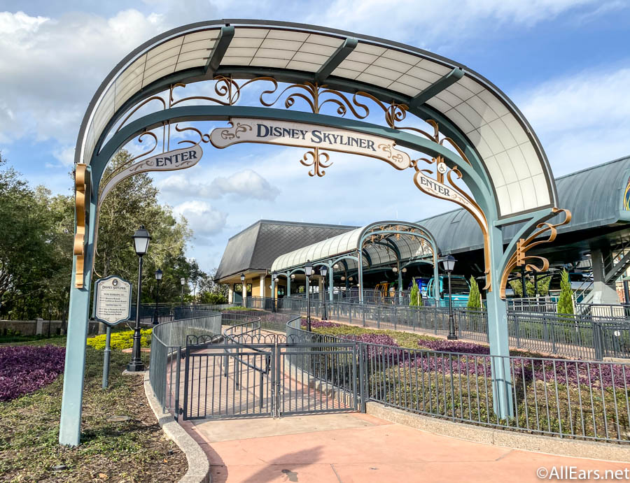 yacht club disney balcony