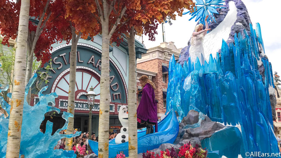 New Magic Happens Parade Makes Its Debut In Disneyland Allears