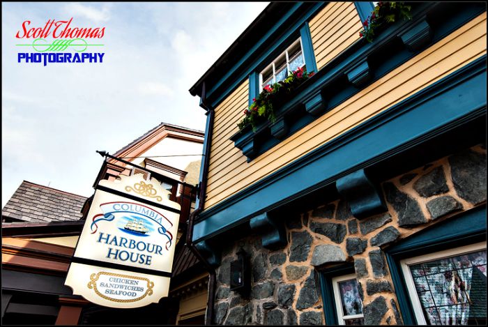 Columbia Harbour House Sign