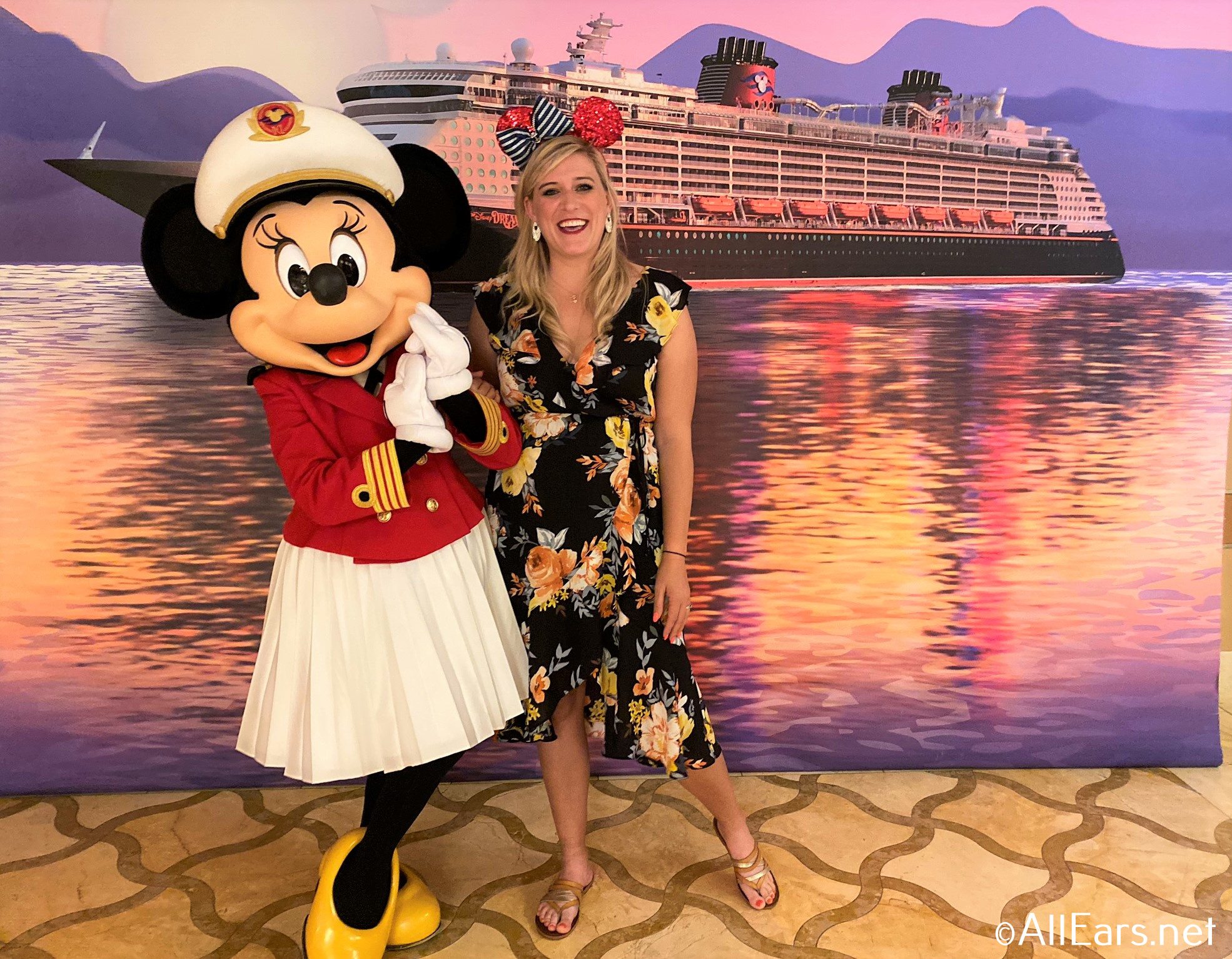 captain minnie _ Disney Cruise Line _ Disney Dream _ Feb 2020 245