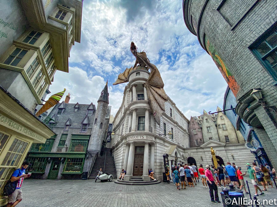 Review: Universal Orlando's Wizarding World of Harry Potter amazes