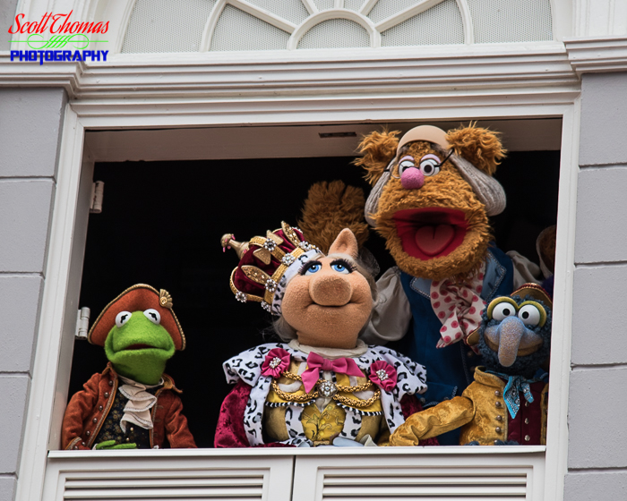 the muppets visit disney world