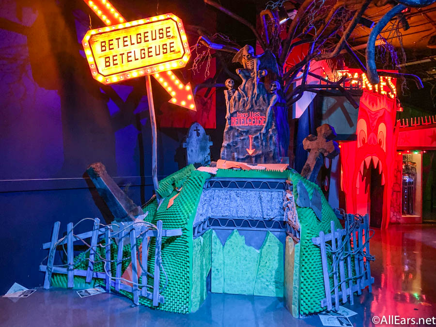 25 Years at Universal Orlando - The Columbian