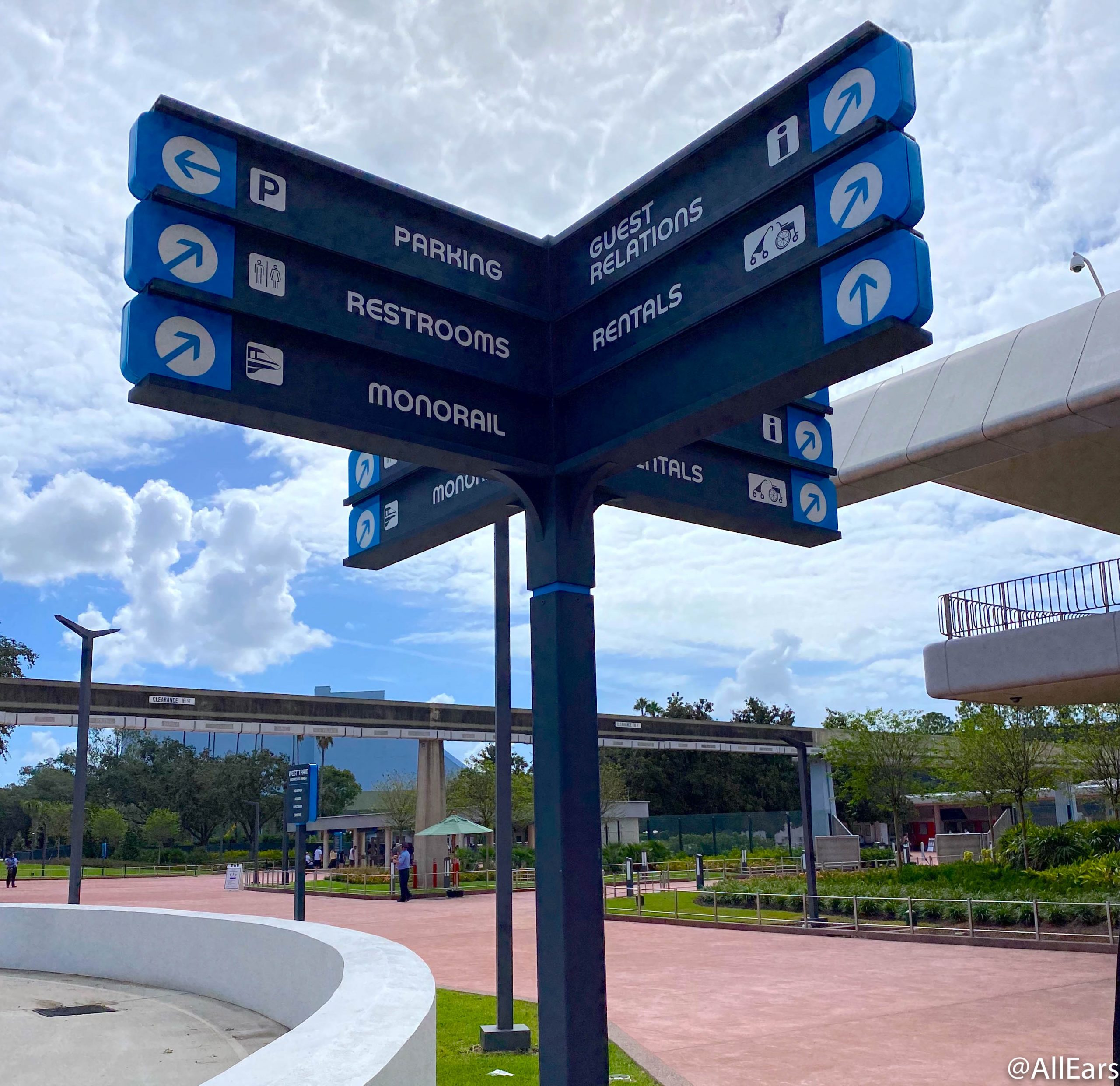 2020 reopening wdw epcot parking lot signs - AllEars.Net
