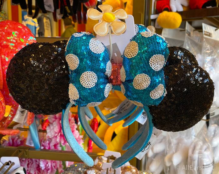 These New Blue Polka Dot Minnie Ears From Disney World Are A Take On An Old  Classic! - AllEars.Net