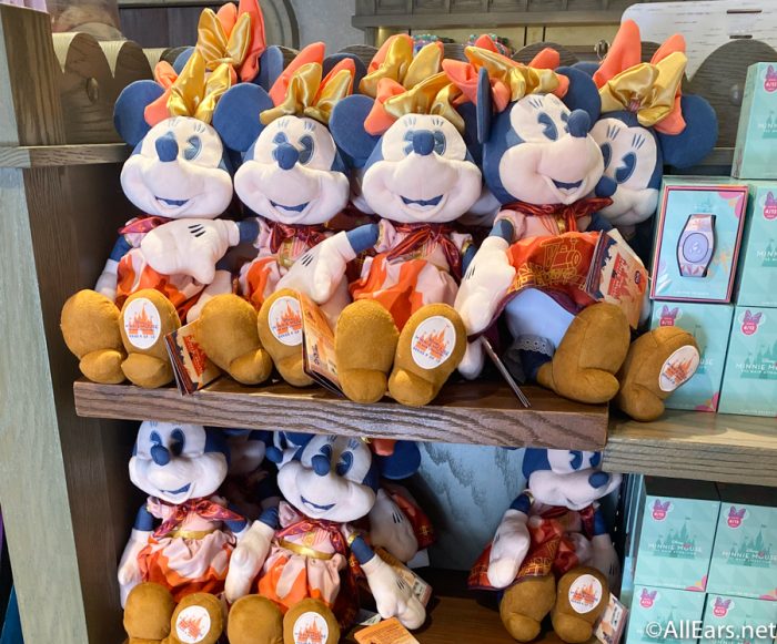 disney plush minnie mouse