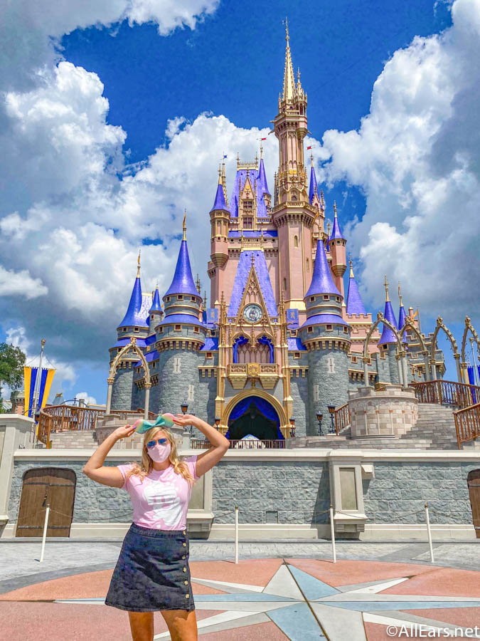 How to Dress Cute and Comfortable in a Theme Park: Molly's Tried and True  Picks - AllEars.Net