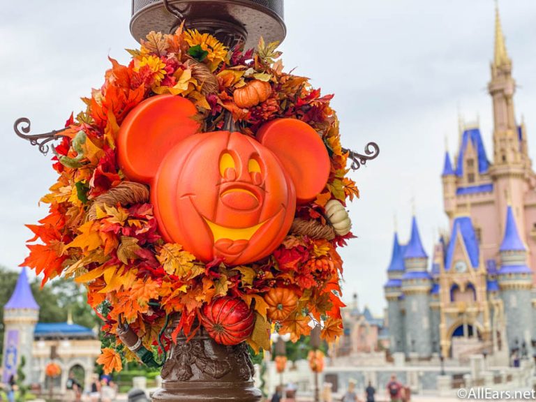 These Are Our Top 5 Must-Have Halloween Treats at Disney World ...