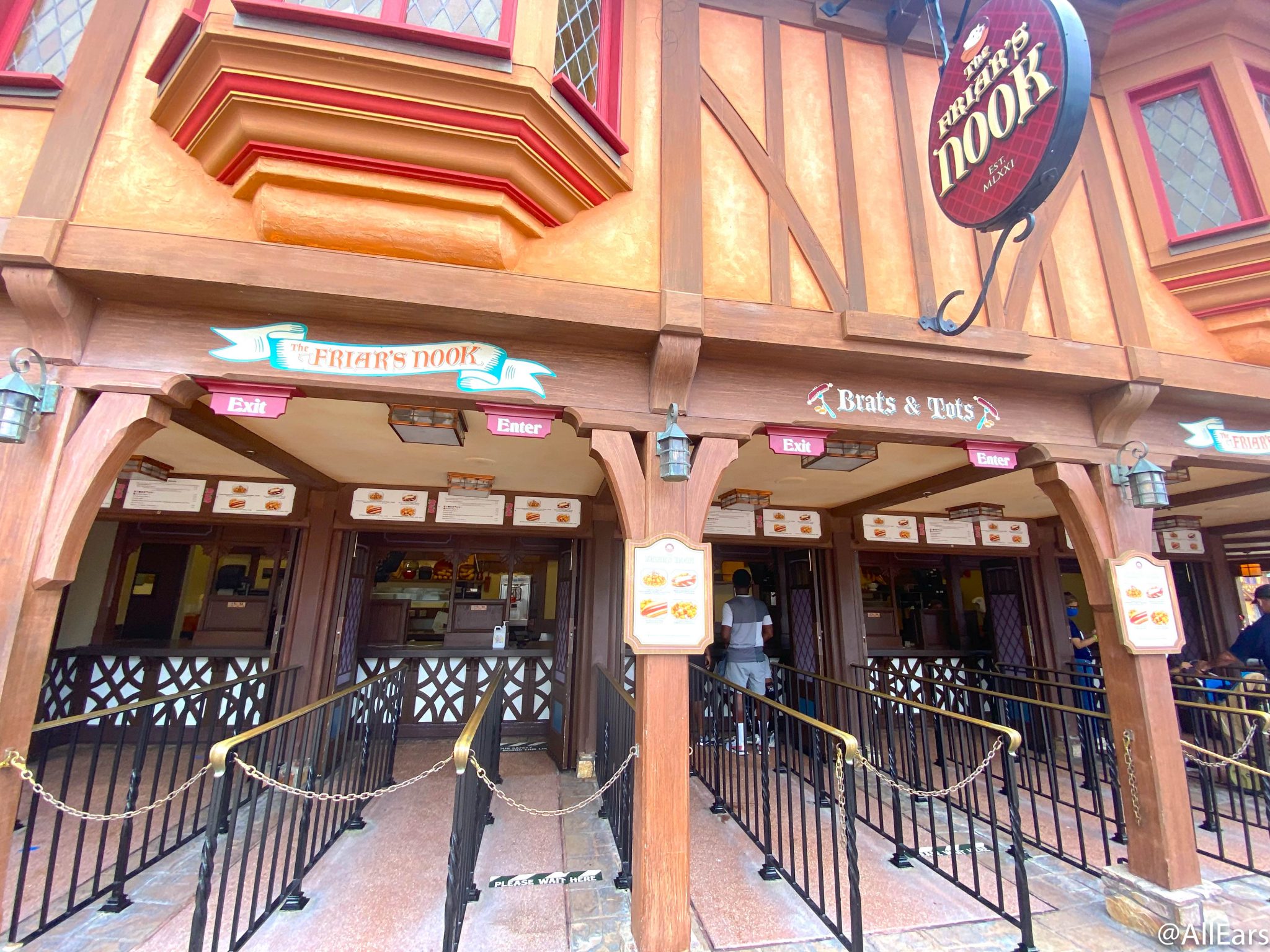 You Can Now Get Your Loaded Tots at the Newly Reopened Friar's Nook in