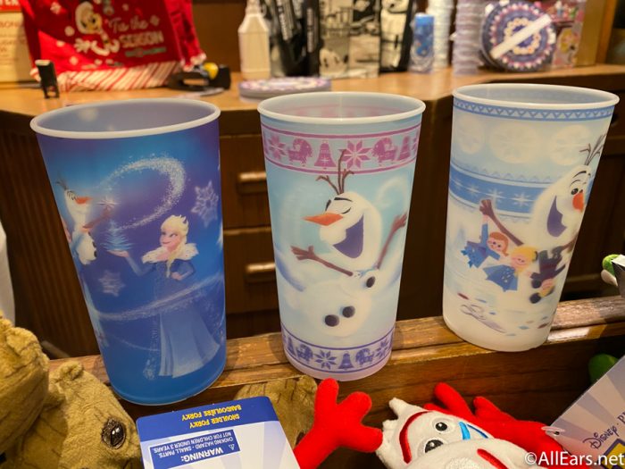 FROZEN Disney EPCOT Olaf Elsa Anna Festival Of Holidays Lenticular Plastic Cup