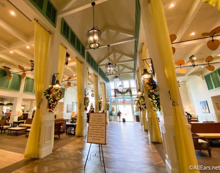 PHOTOS! Celebrate Christmas on Island Time with the Decorations at Disney's  Caribbean Beach Resort! 