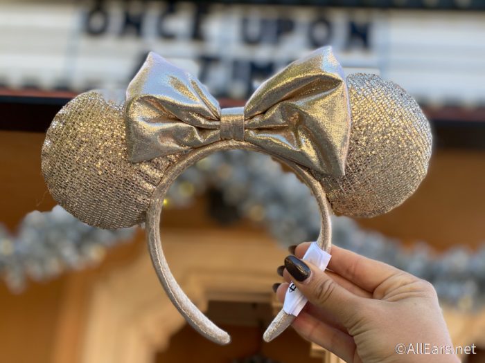Disney Parks Minnie Ears New Fantasy Pink Bow Sequins Limited Cos Headband