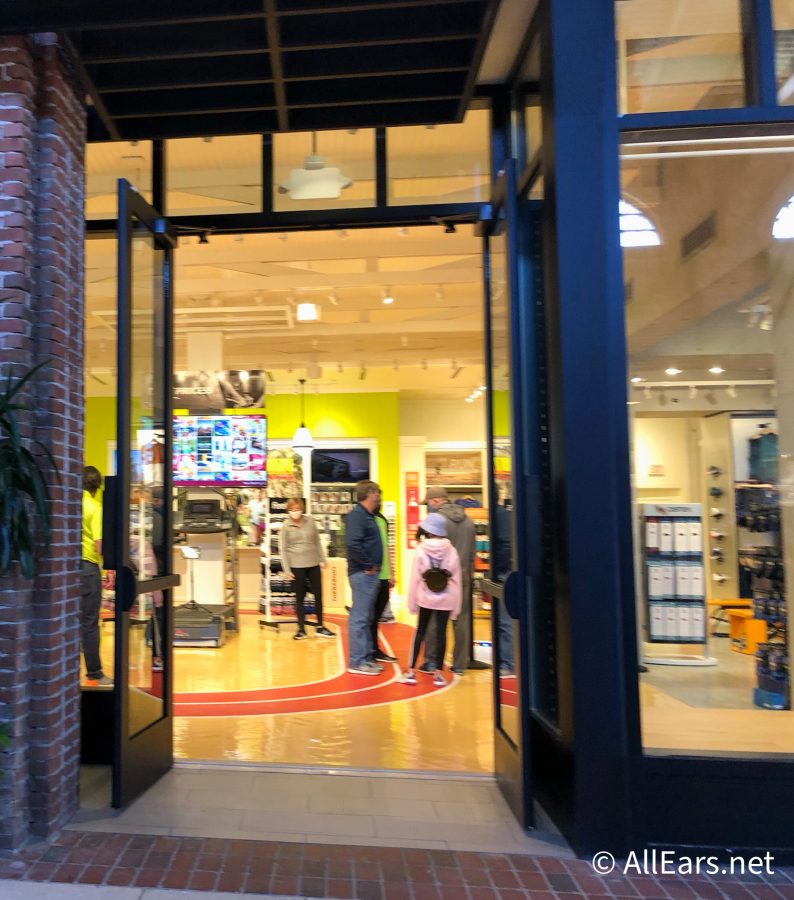 Disney Springs Fit2run Opening 2 Allears Net
