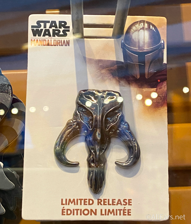 mandalorian disney trading pin