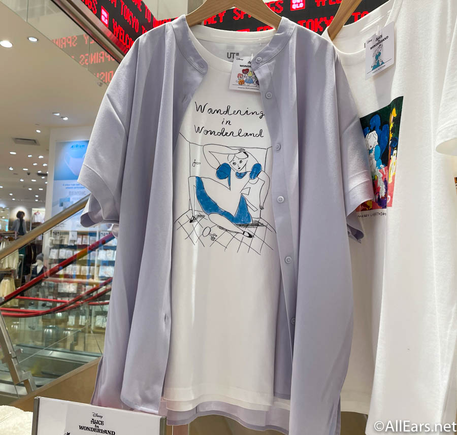 21 Wdw Disney Springs Uniqlo Alice In Wonderland Collection Tshirts Tees 6 Allears Net