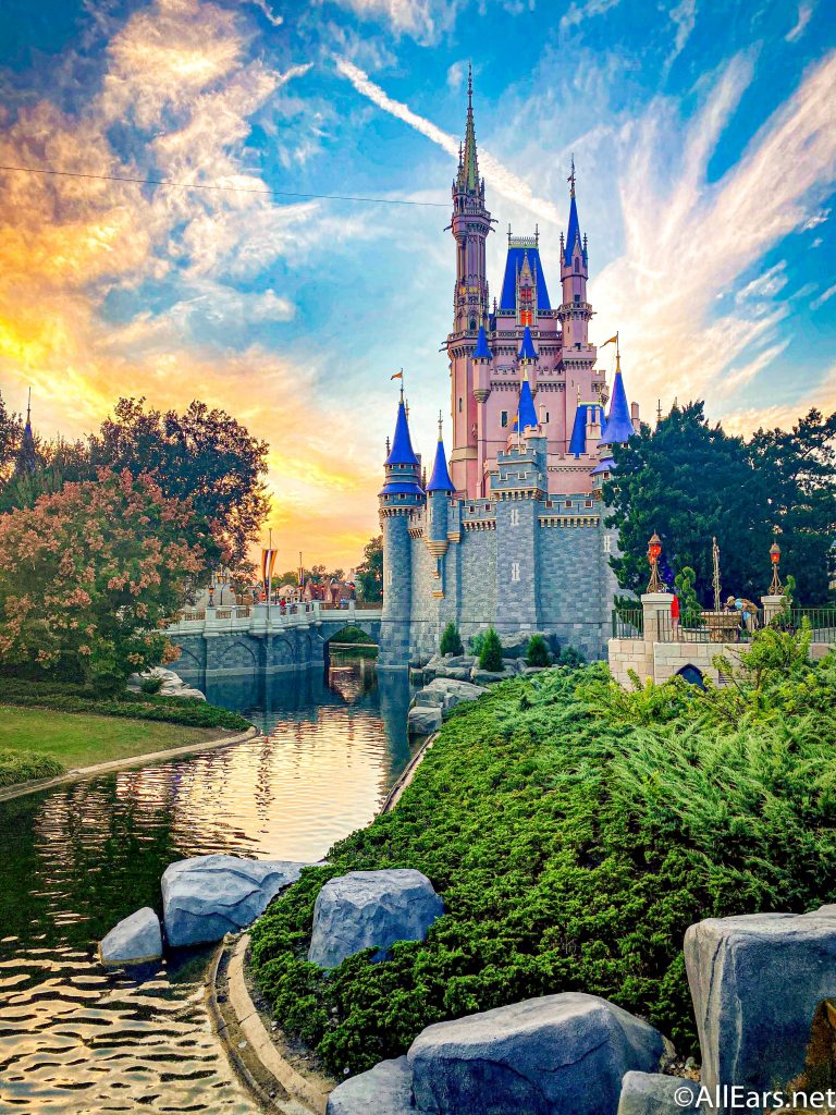 15 Stunning Disney World Wallpapers to Bring the Magic to Your Phone   AllEarsNet