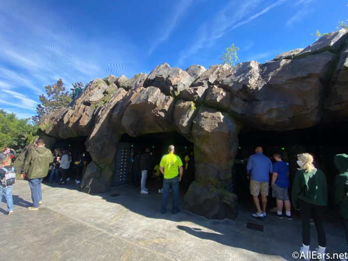 PHOTOS: Take a Tour of the New Forbidden Journey Lockers at