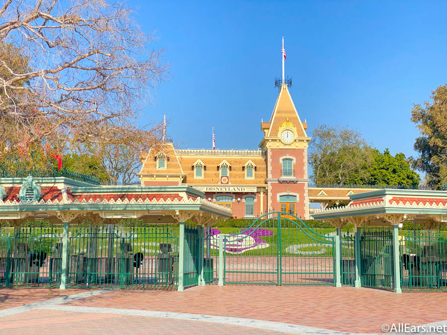 Have an Unused Disneyland Park Ticket? You'll Need to Know THIS! -  AllEars.Net