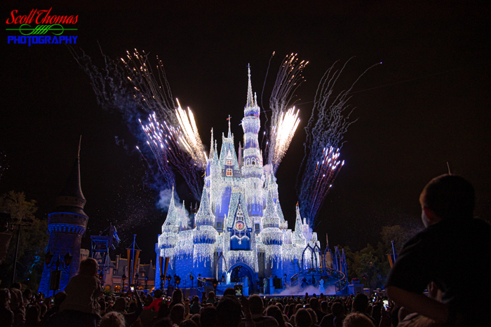 Castle Fireworks Christmas 2018