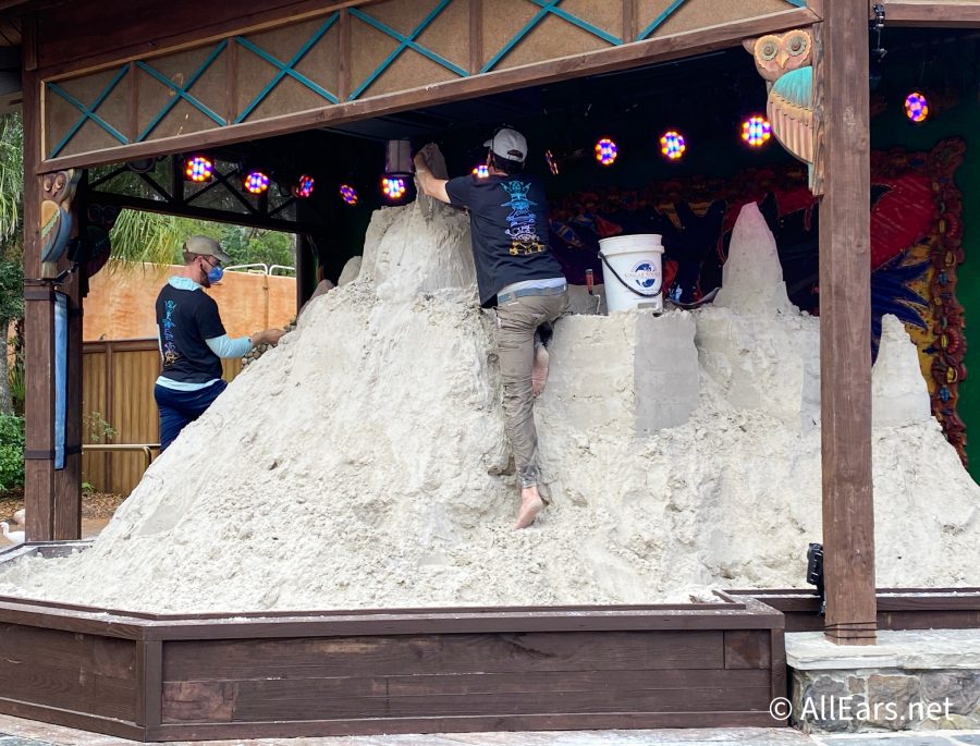 New Raya Sand Sculpture At Disney's Animal Kingdom – World Of Walt