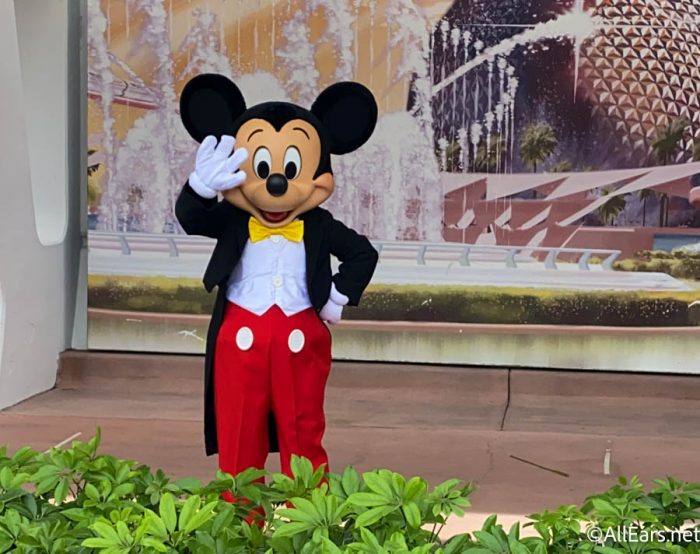 Disney S Mickey Mouse Copyright Expires Soon And One Company Is Trying To Capitalize On It Allears Net Disney S Mickey Mouse Copyright Expires Soon And One Company Is Trying To Capitalize On It Allears Net