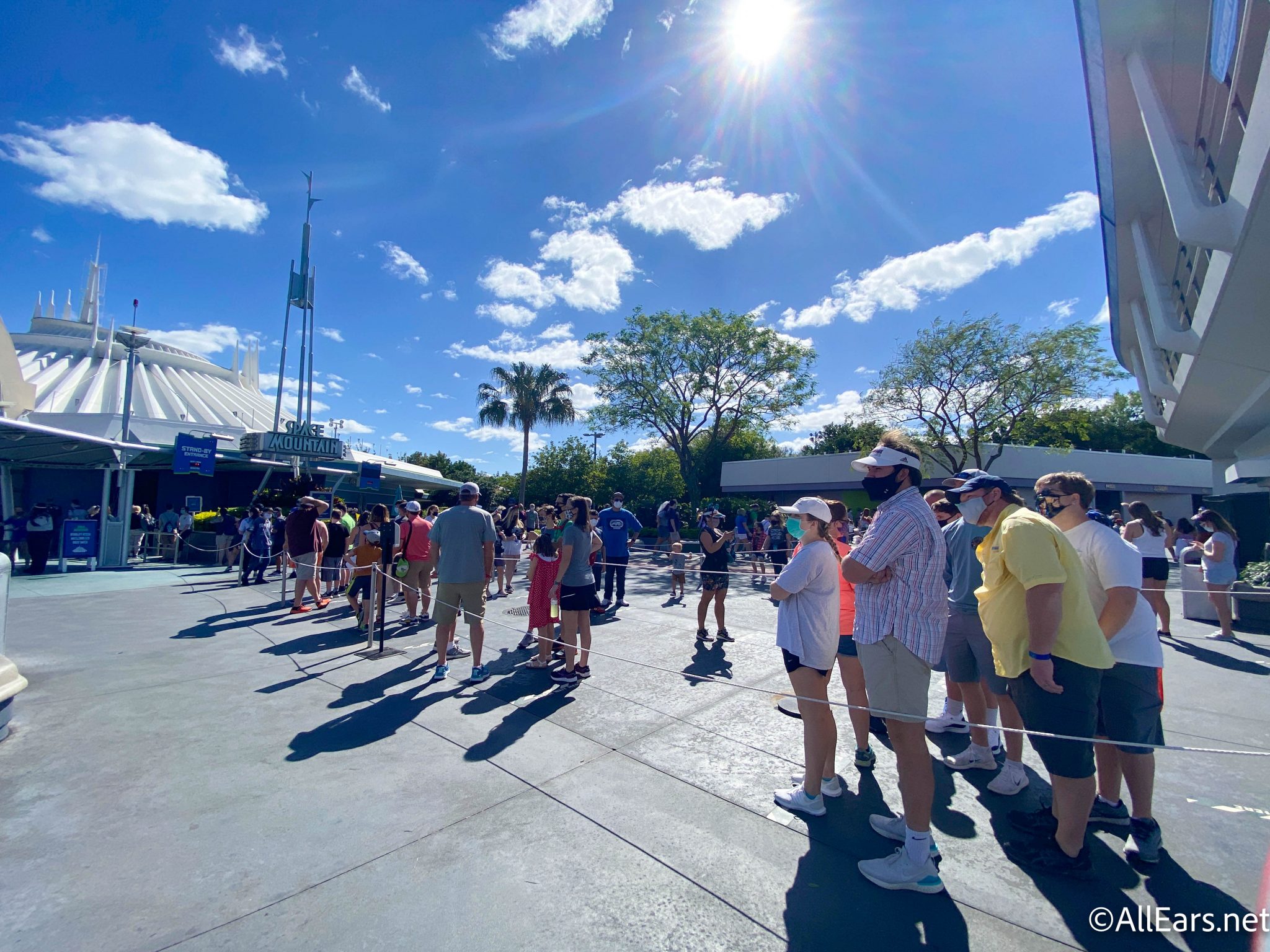 PHOTOS! Spring Break Crowds Have Arrived in Disney World! - AllEars.Net