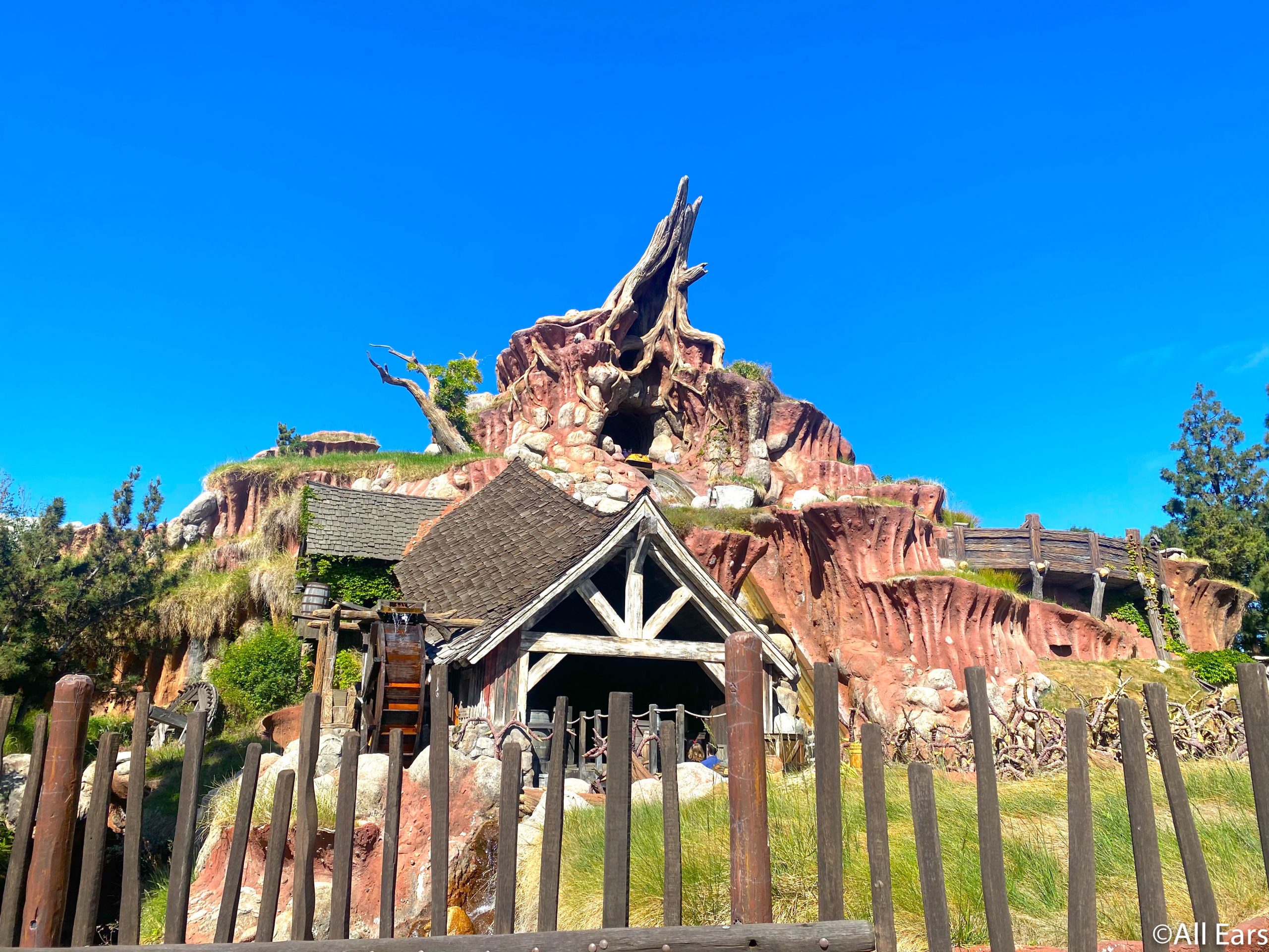 splash mountain 3d model