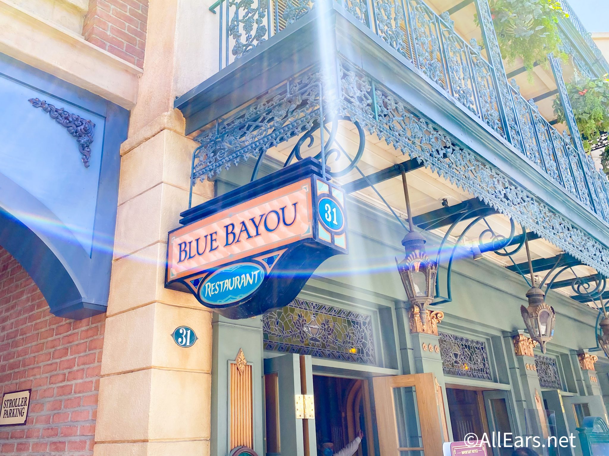 PHOTOS First Look at the Reopened Blue Bayou Restaurant in Disneyland