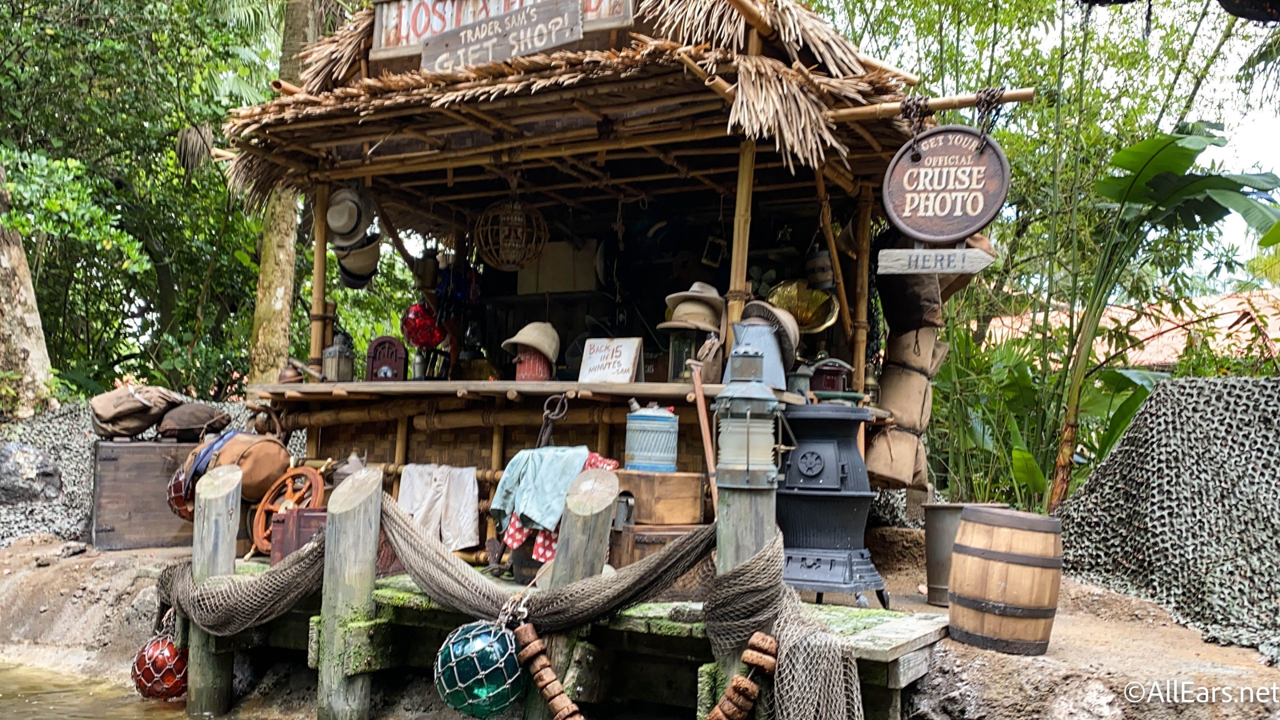 trader sam jungle cruise disney world