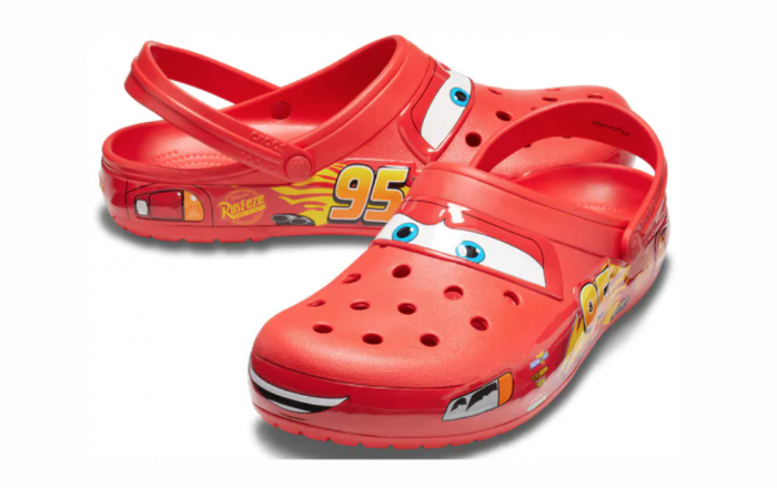 Crocs Unisex Disney and Pixar Cars Lightning McQueen