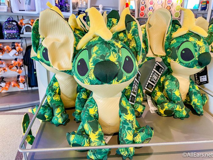 Colorful Stitch Crashes Disney Plush lands in Star Traders! 