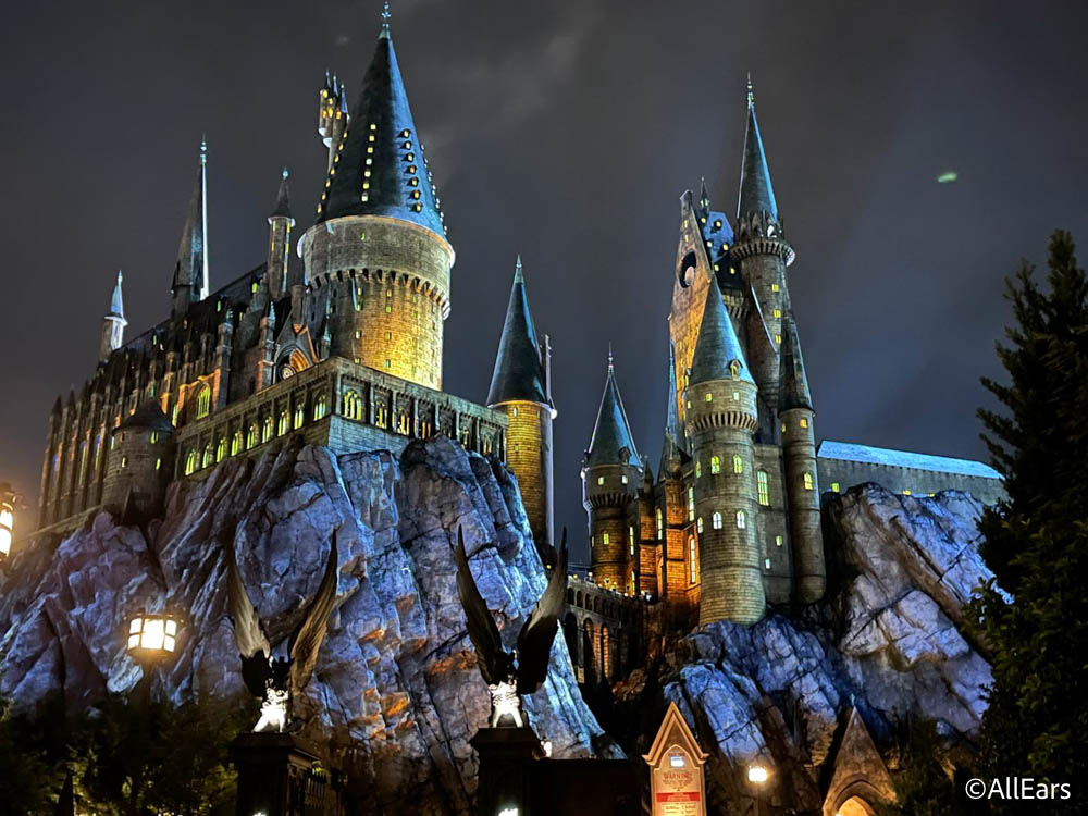 Dark Arts at Hogwarts Castle Show is Coming BACK to Universal Orlando -  AllEars.Net